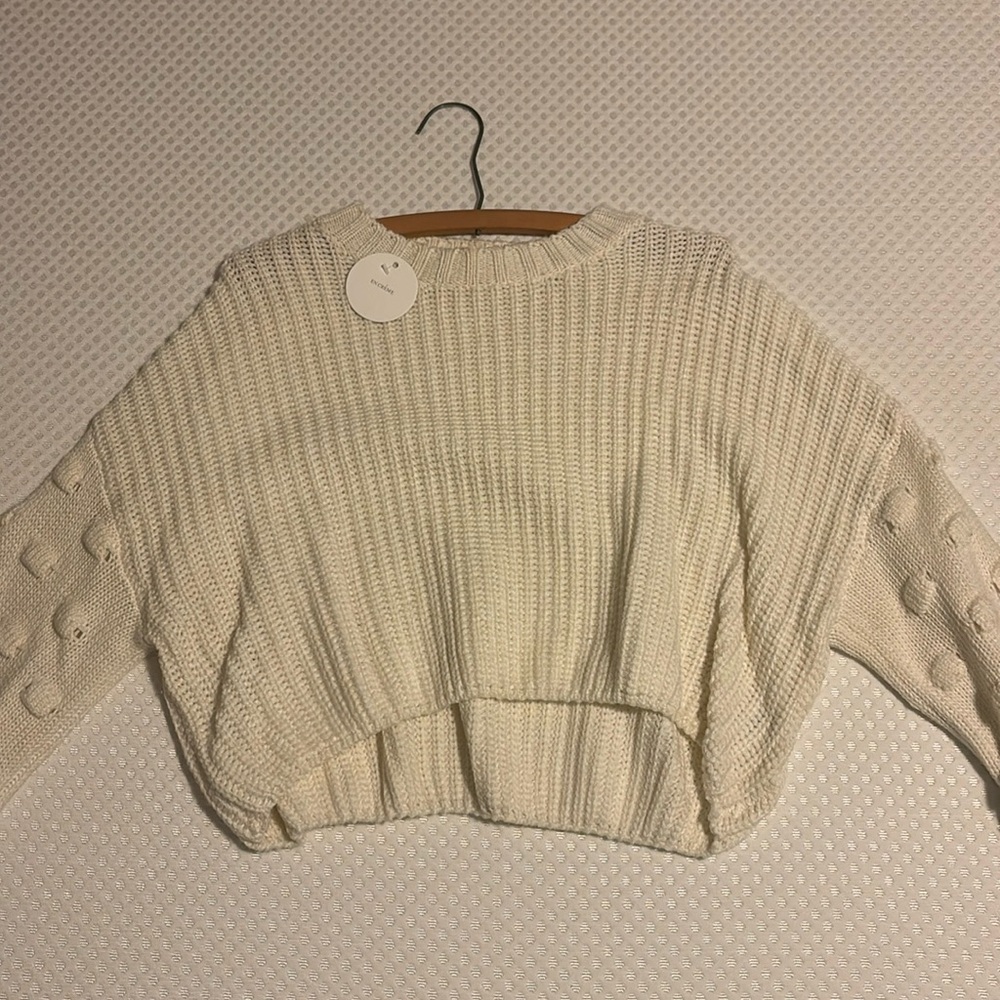 “En crème” boutique sweater